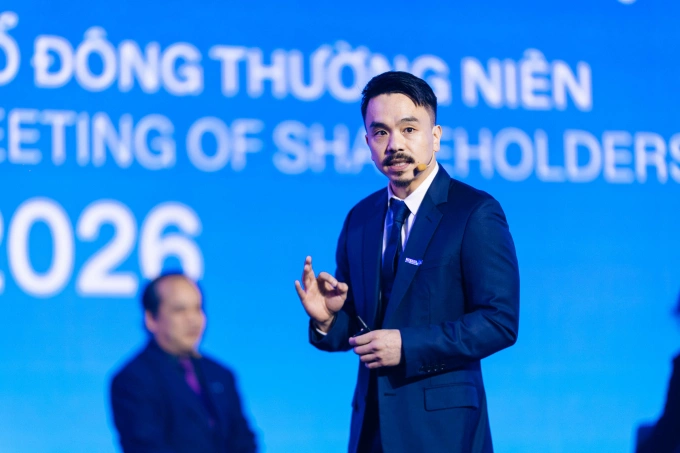 Ông Danny Le - CEO Tập đoàn Masan - phát biểu trong phiên họp thường niên sáng 24/4. Ảnh: MSN