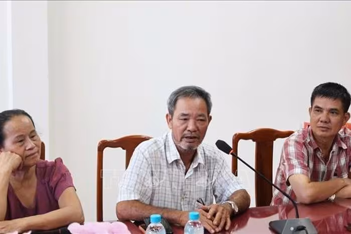 Dự án Hồ chứa nước Đarana: Một hộ dân đồng ý bàn giao mặt bằng